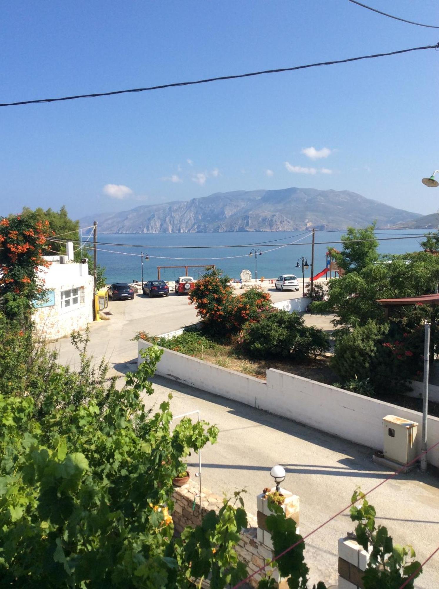 Eleana Studios Skyros Bagian luar foto